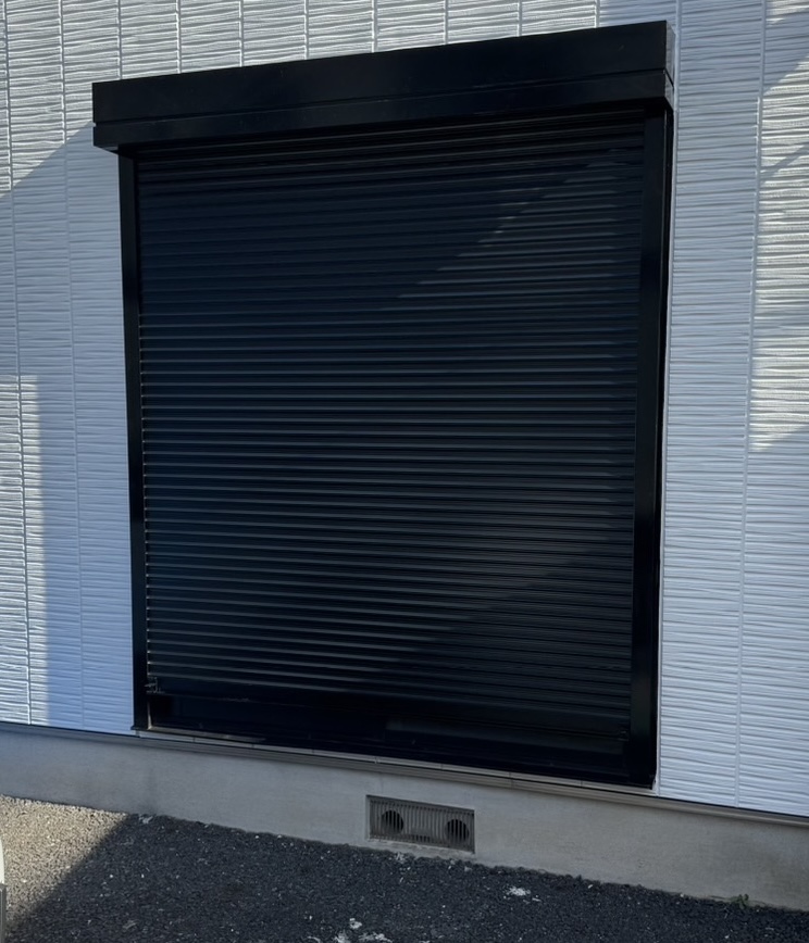 窓シャッター修理（熊本県熊本市）｜窓シャッタースラット交換工事