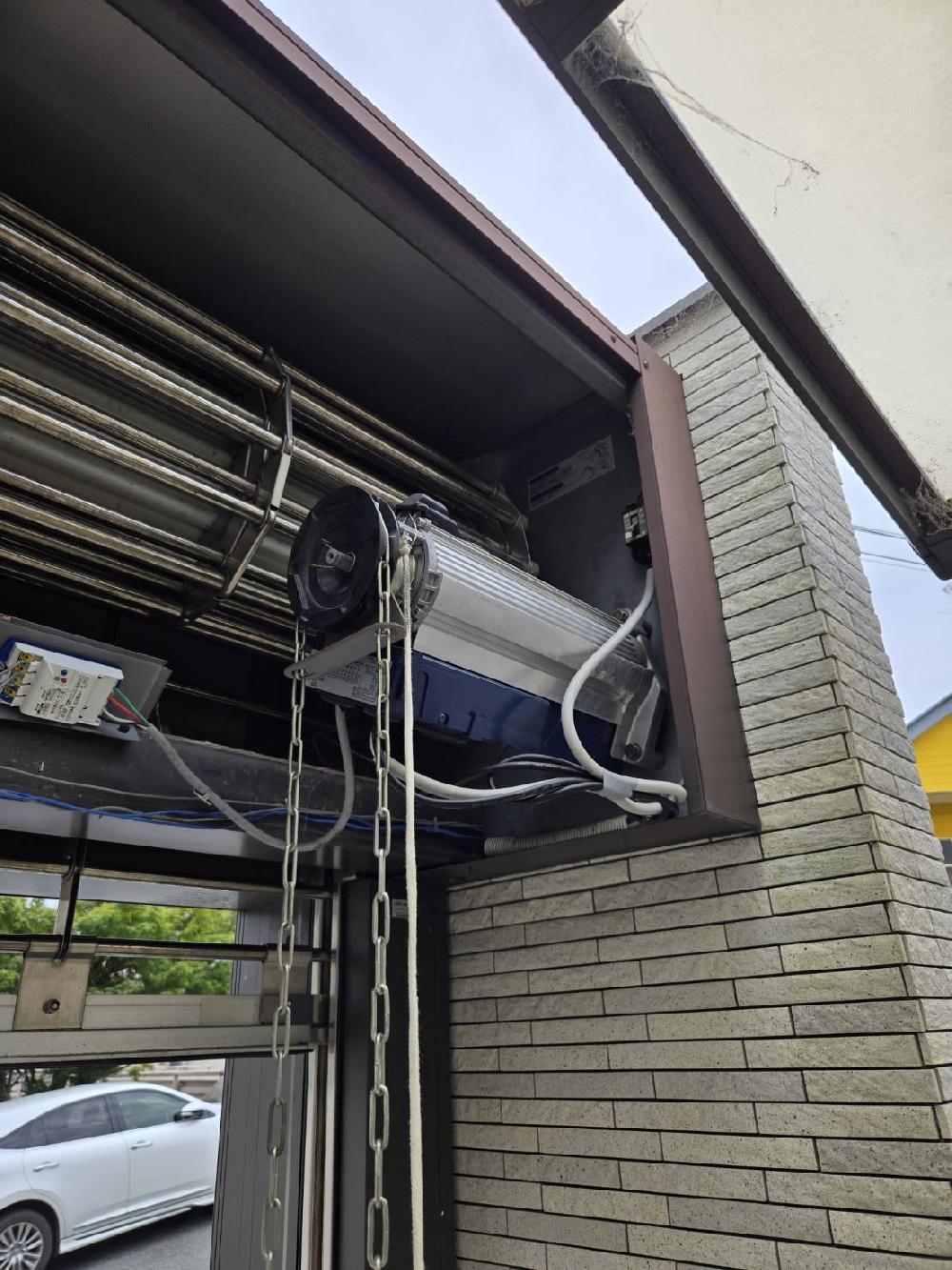 吹田市｜ガレージシャッター開閉機交換工事