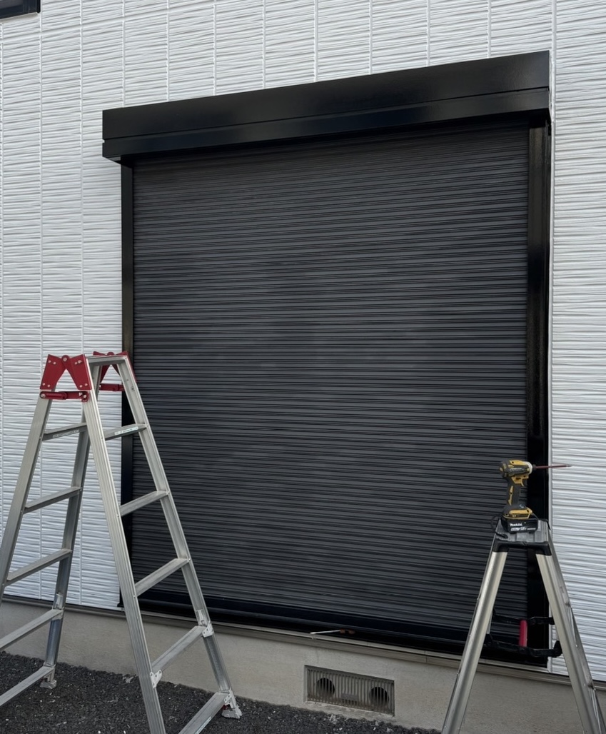 窓シャッター修理（熊本県熊本市）｜窓シャッタースラット交換工事
