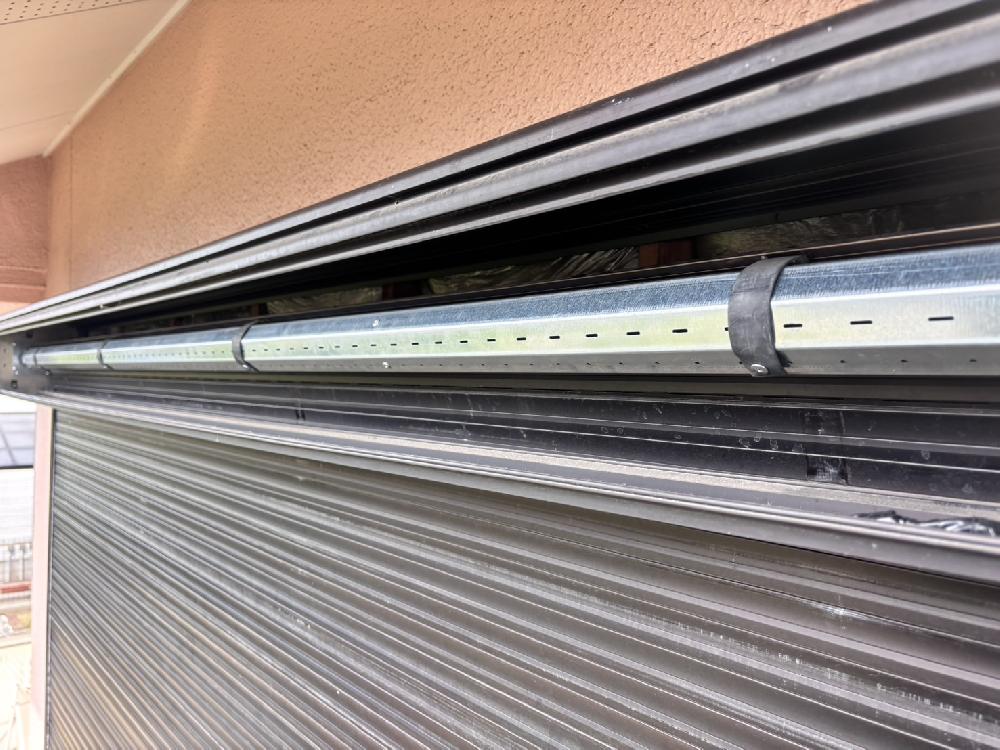 換気採光電動窓シャッター修理（大阪府大阪市）｜換気採光電動窓シャッター開閉機工事