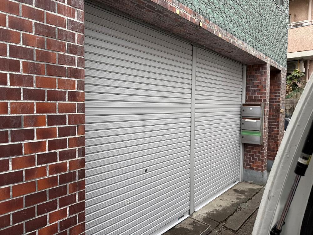 手動シャッター交換修理（東京都大田区）｜スプリングシャフト・スラット交換工事｜施工事例