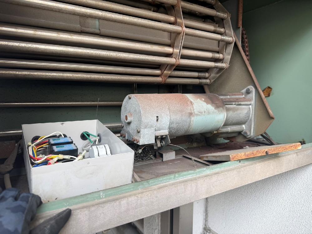 重量電動シャッターモートW開閉機交換工事（東京都北区）｜シャッター修理・交換