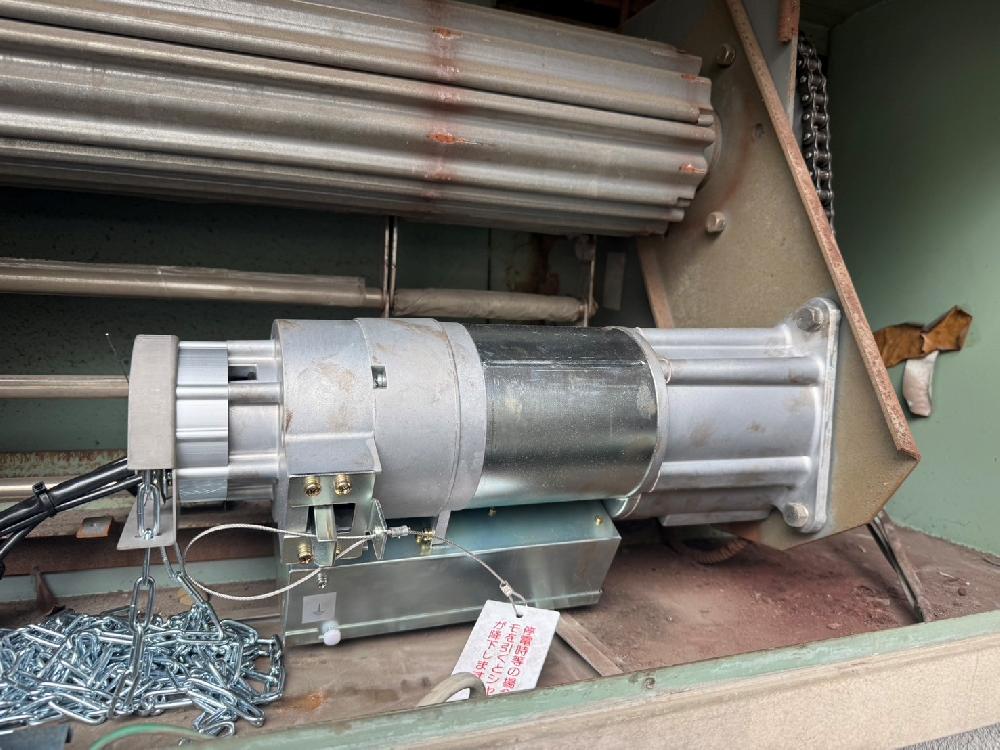 重量電動シャッターモートW開閉機交換工事（東京都北区）｜シャッター修理・交換