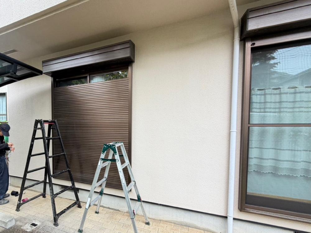 手動窓シャッター取付交換工事（東京都町田市）｜窓シャッタースラット交換工事｜引っかかり動かない