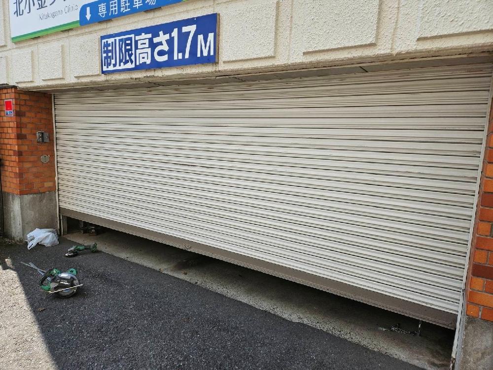 重量電動シャッタースラット交換工事（千葉県松戸市）｜シャッター修理・スラット交換