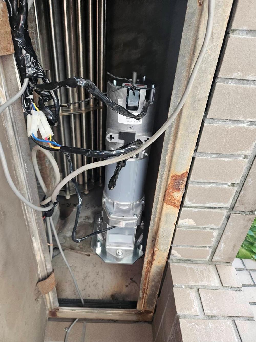 電動シャッター開閉機交換工事（東京都大田区）｜シャッター修理・交換｜動かなくなった
