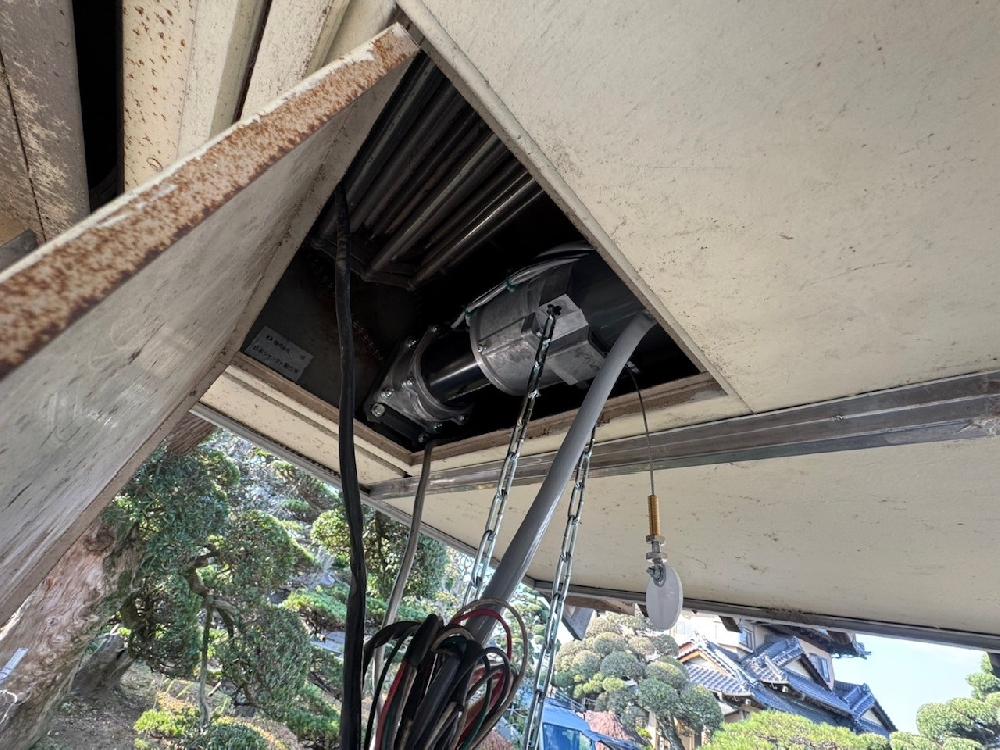 電動グリルシャッター開閉機交換工事（埼玉県加須市）｜シャッター修理・交換｜動かなくなった
